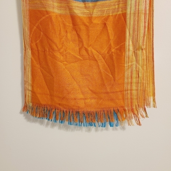 Bohemiam Style Fringed Hem Large Shoulder Scarf (One Size) - Picture 8 of 8